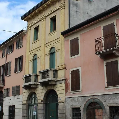Apartment Originale In